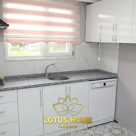 Lotus Hotel Sapanca